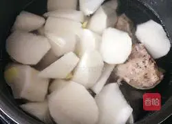 Pork bone radish soup recipe 7