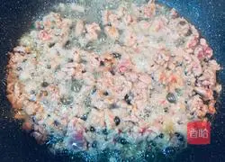 Illustration of how to make meat noodles 5