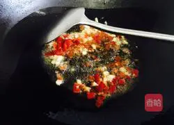 Illustration of how to make stir-fried sword beans 4