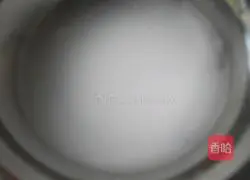 Illustration of how to make fried dumplings with shredded ice 9