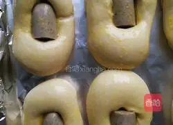 Illustration of how to make chive cheese buns 14