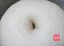 Illustration of how to make pork and kidney bean buns 8