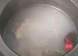 Illustration of how to make nourishing soup 5