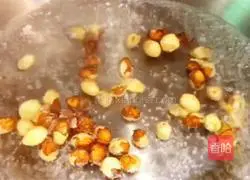 Sichuan-Ginkgo stewed chicken recipe 7