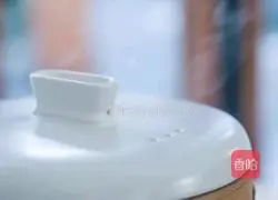 Illustration of how to make pumpkin lotus leaf cake 2