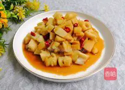 Illustration of how to make cold lotus root 16