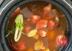 Illustration of how to make beef brisket stewed with tomatoes and potatoes 7