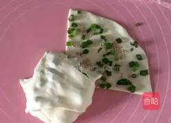 Illustration of how to make green onion cake 9