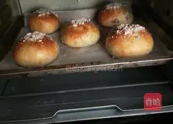 Illustration of how to make broccoli sausage bread (no tenderization) 16