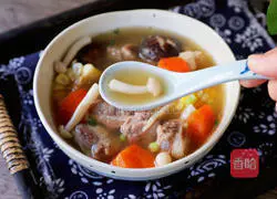 Mushroom Corn Pork Ribs Soup Recipe Illustration 15