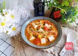 Illustration of tomato, enoki and mushroom tofu soup 15