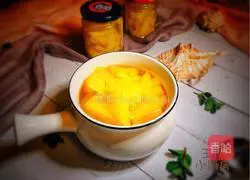 Illustration of how to make pineapple in sugar water 9