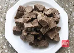  Illustration of how to make braised beef soup 3