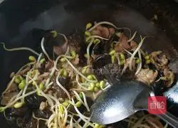 Henan Traditional Lamb Soy Pot Noodles Recipe Illustration 9