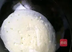 Illustration of how to make egg pancakes 6