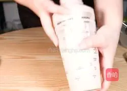 Illustration of Tremella and Horseshoe Fresh Milk Tea 6