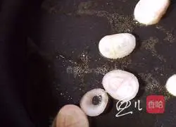 Beef, Shrimp and Asparagus Pasta Recipe Illustration 11