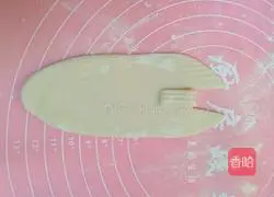 Illustration of how to make bird steamed buns 5