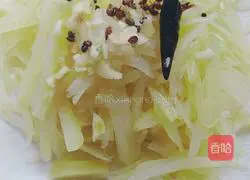 Illustration of how to make cold shredded potatoes 5