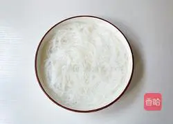 Illustration of how to make steamed chicken wings with garlic vermicelli 8