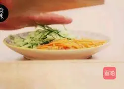 Illustration of how to make fried noodles 1