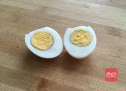 Illustration of how to make vegetable and egg noodles 9