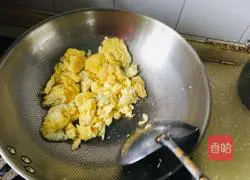 Illustration of how to make fried cucumbers with eggs 3
