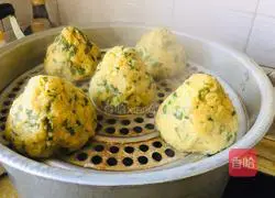 Illustration of how to make cornmeal steamed buns 6