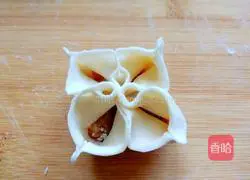 Illustration of Sixi Steamed Dumplings 3