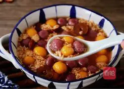 Illustration of how to make two-color dumplings with brown sugar and rice wine 16