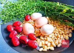 Illustration of how to make boiled eggs with shepherd's purse on the third day of the third lunar month 4