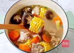 Illustration of how to make mushroom and corn pork ribs soup 16