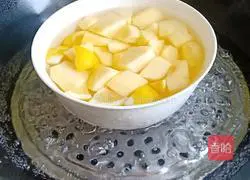 Apple Illustration of how to make lemonade 5