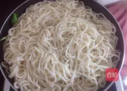 Illustration of braised noodles 12