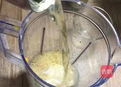 Mango Banana Sparkling Drink Recipe Illustration 4