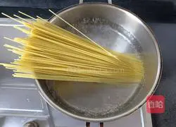 Illustration of tomato and beef braised pasta 8