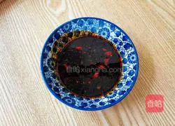 Illustration of how to make tomato sour soup noodles 3