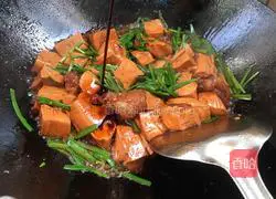 Illustration of how to cook tofu with leeks 12