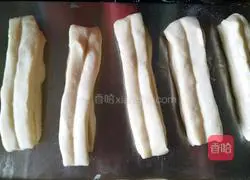 Home version of fried dough sticks recipe 12