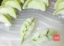 Illustration of how to make colorful dumplings 4
