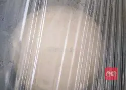 Pizza crust without butter version illustration 1