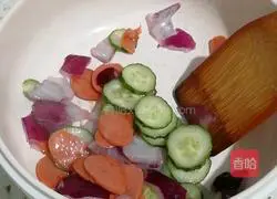 Illustration of how to make fried noodles 7