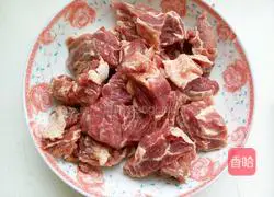 Illustration of tomato and beef brisket soup 2