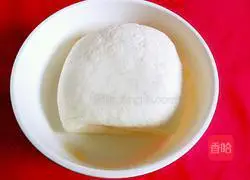 Illustration of how to make leek, egg and tofu buns 2