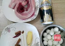 Illustration of how to make beer braised pork 1