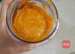 Illustration of how to make pumpkin and red date steamed buns 3