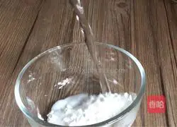 Illustration of how to make carrot and beef pot stickers 17