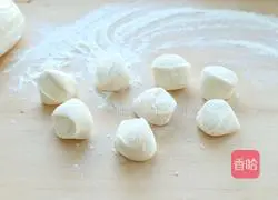 Illustration of how to make sauced pork buns 7