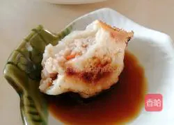 Illustration of how to make quick-fried dumplings 9