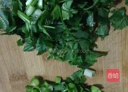 Illustration of how to make mustard pork noodles 3